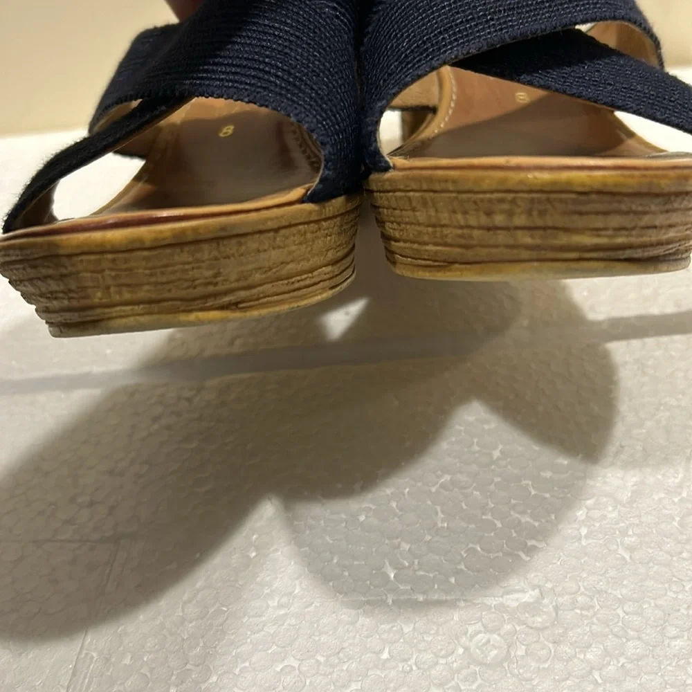 Italian Shoemakers wedge slip on crisscross Sandals made in Italy womens size 8